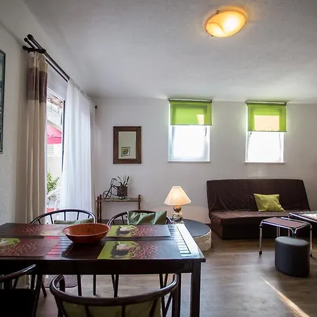 Susur Apartment